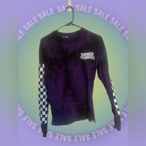 Broken Promises Mens Crewneck Long Sleeve Cotton T-Shirt Purple Design sz small